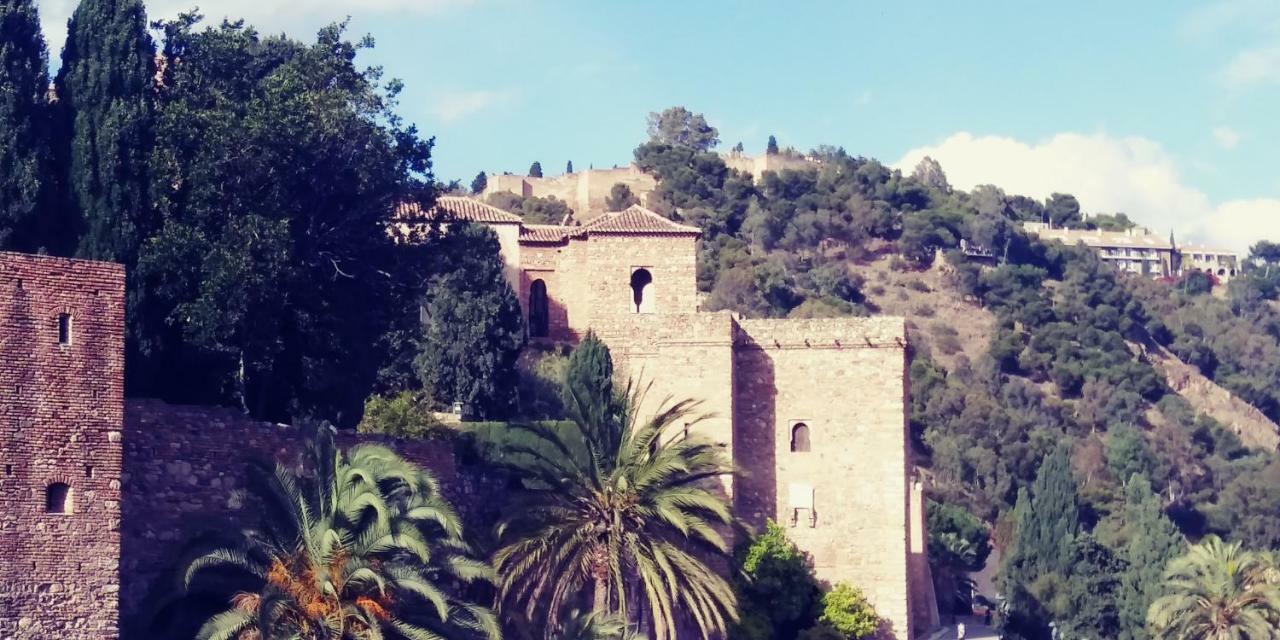 Apartament Infostays Maria Zambrano *